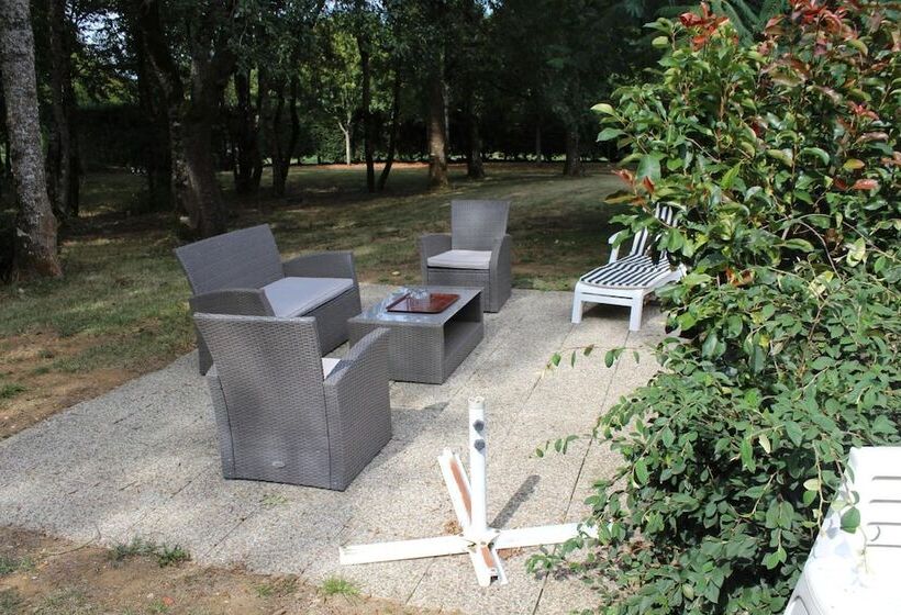 민박 Domaine De La Touche