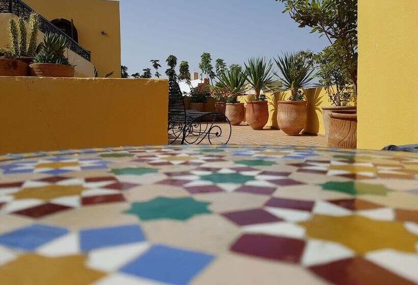 تختخواب و صبحانه Riad Inspira