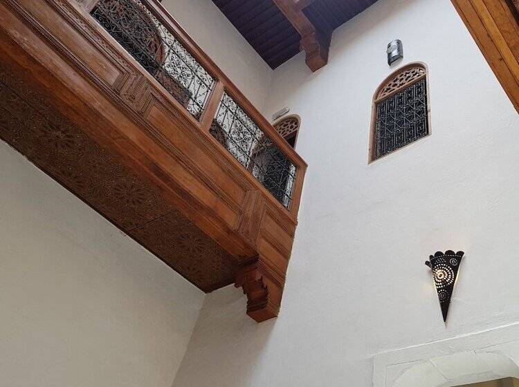 تختخواب و صبحانه Riad Inspira