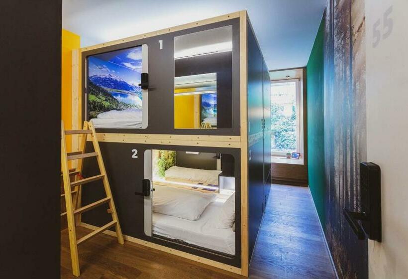 Capsule Hotel By Hyve Basel