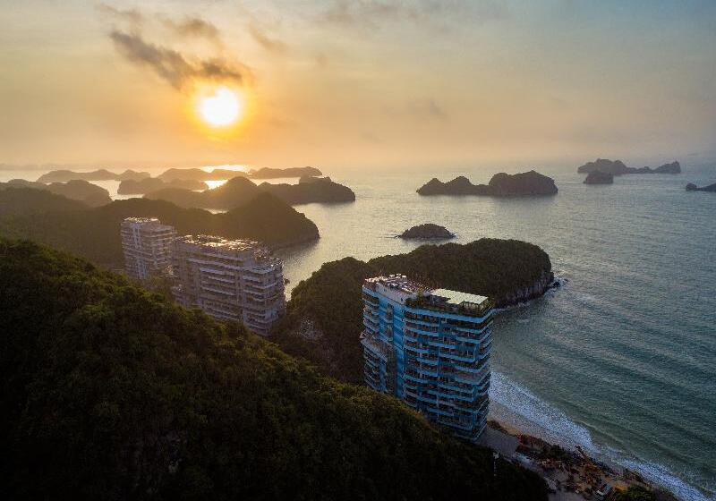 Flamingo Resort Cat Ba