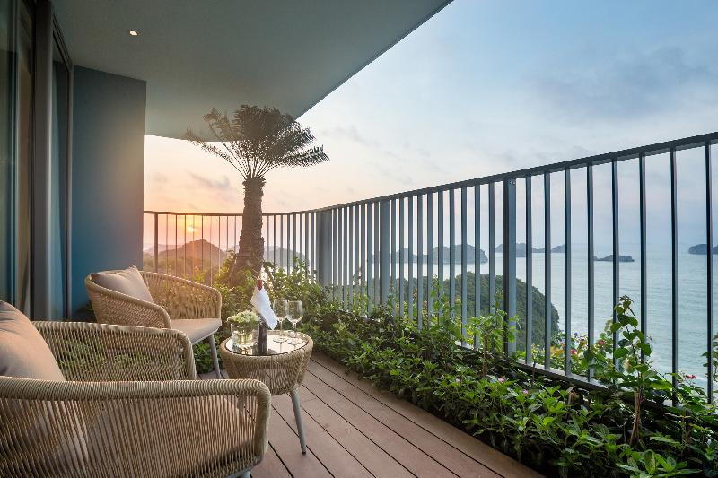 Flamingo Resort Cat Ba