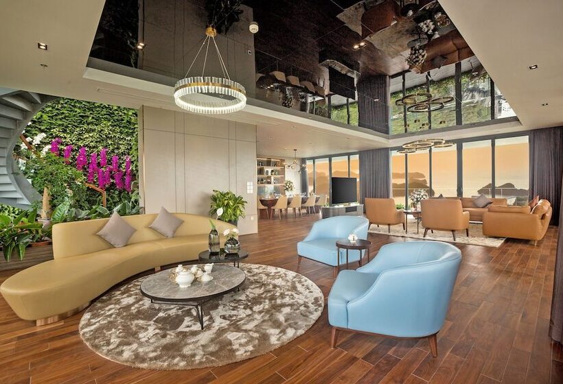 Flamingo Resort Cat Ba