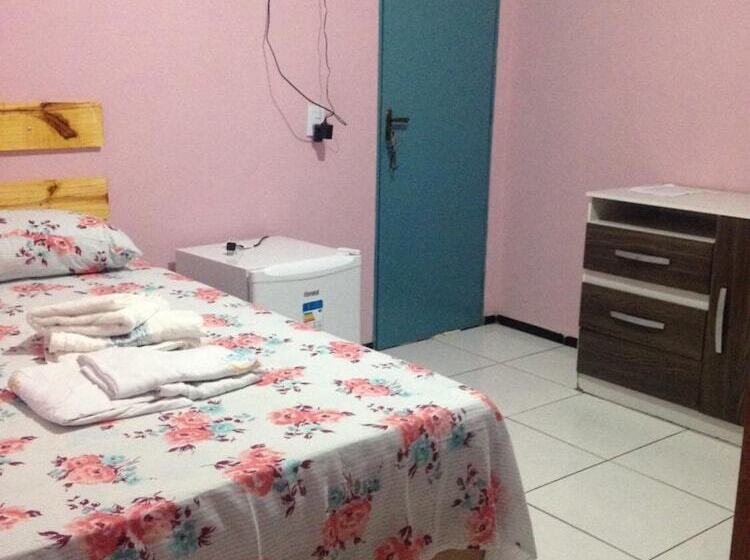 簡易ホテル Pousada O Bom Do Mar