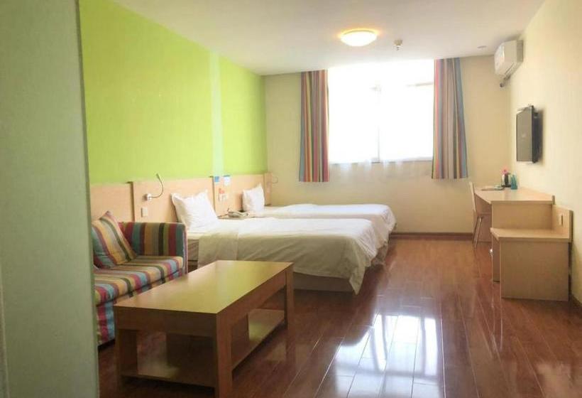 فندق 7days Inn Weinan Jiefang Road Railway Station