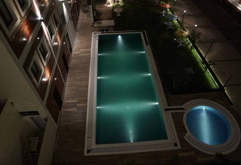 בית מלון כפרי Annapurna