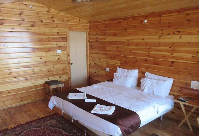 فندق Bellevue Resort Panchgani