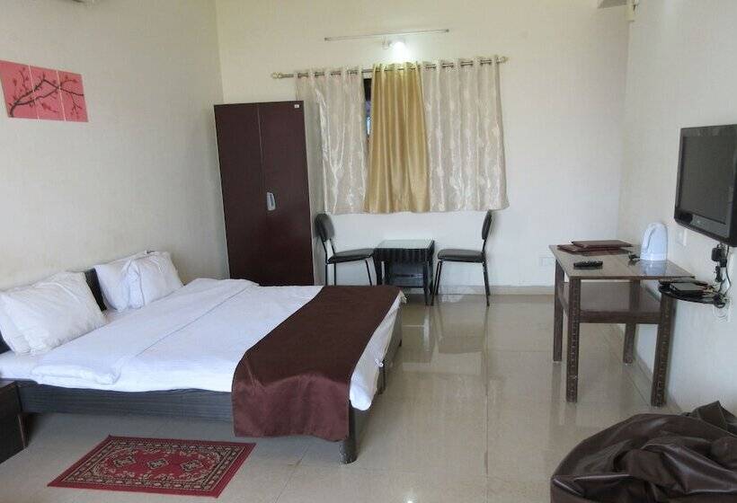 فندق Bellevue Resort Panchgani