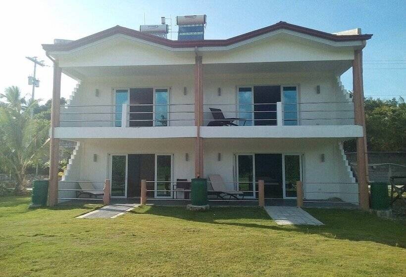 Отель Cabilao Sanctuary Beach & Dive Resort