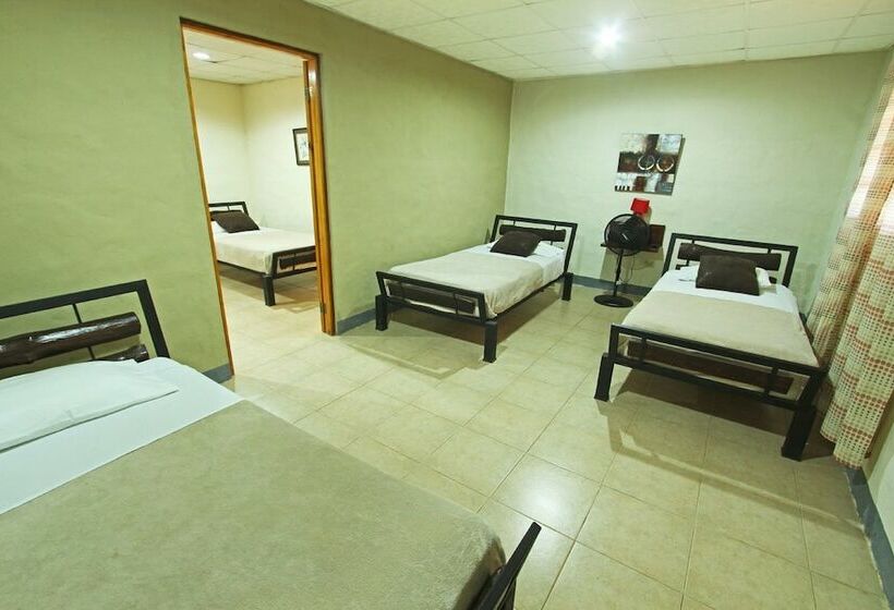 בית מלון כפרי Casa Mahana Lodge