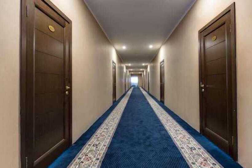 בית מלון כפרי Deluxe