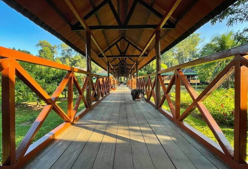 هتل Ecoamazonia Lodge