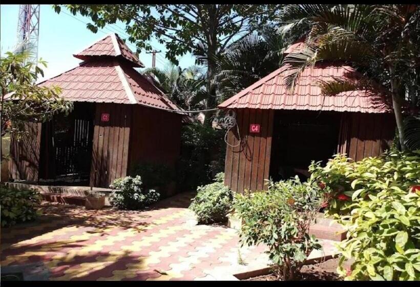 בית מלון כפרי Gandharv Garden