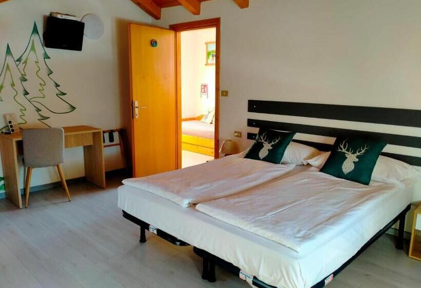 בית מלון כפרי Garnì Belvedere