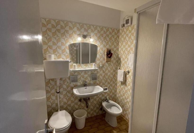 בית מלון כפרי Garnì Belvedere