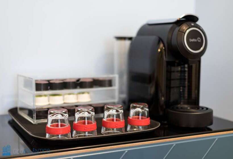 ホテル Geo Studios Santa Catarina