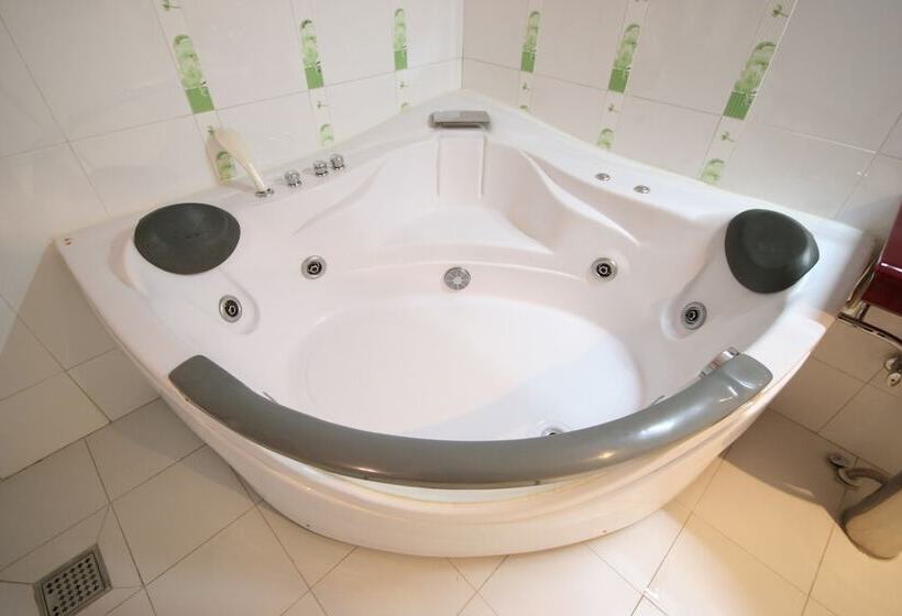 בית מלון כפרי Hera