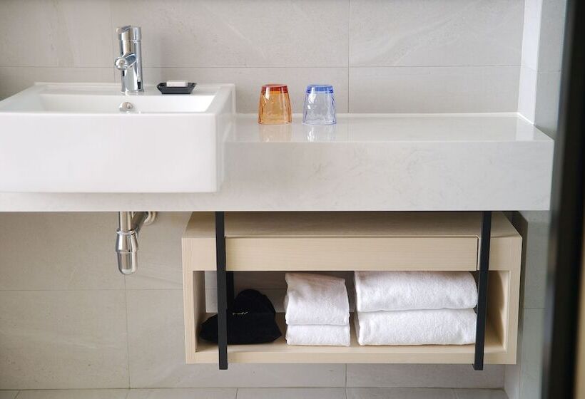 Jasper Young Hotel Banqiao