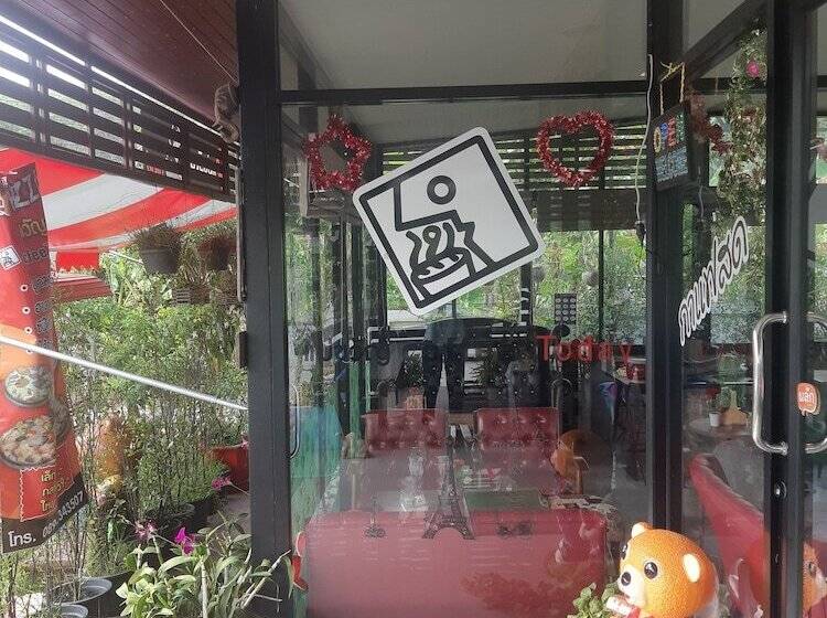 酒店 Makwan Resort Rayong