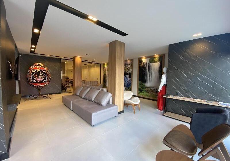 Mayná Hotel Prudentópolis Centro