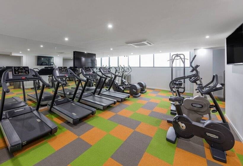 فندق Meriton Suites Mascot Central