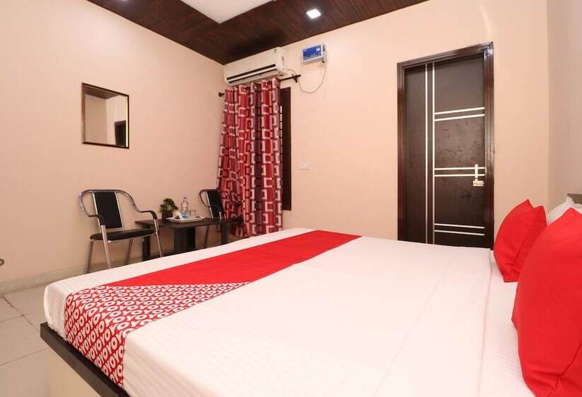 호텔 New Life By Oyo Rooms