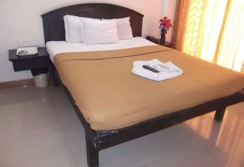 فندق Nisarg Lounge