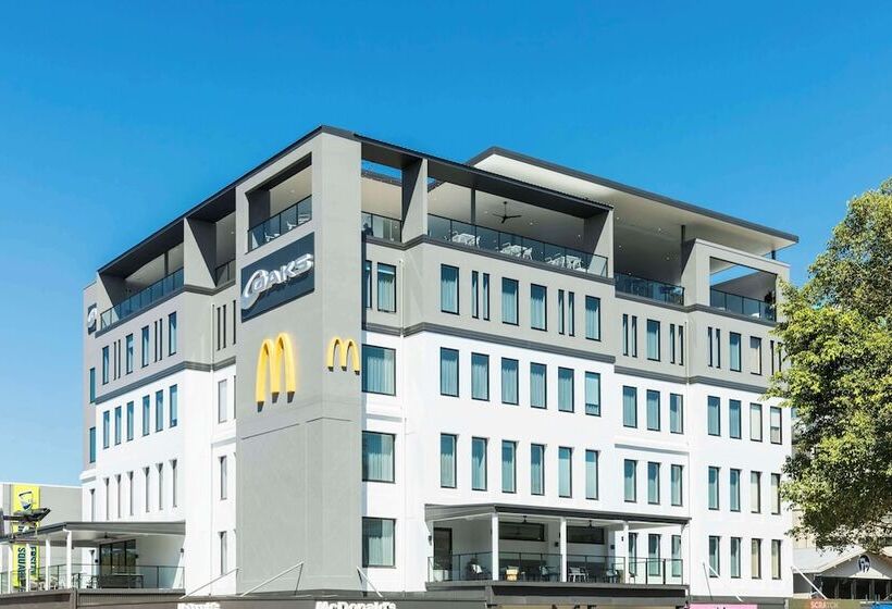 ホテル Oaks Cairns