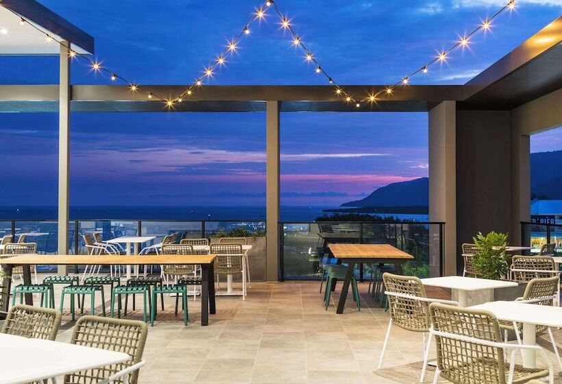 ホテル Oaks Cairns