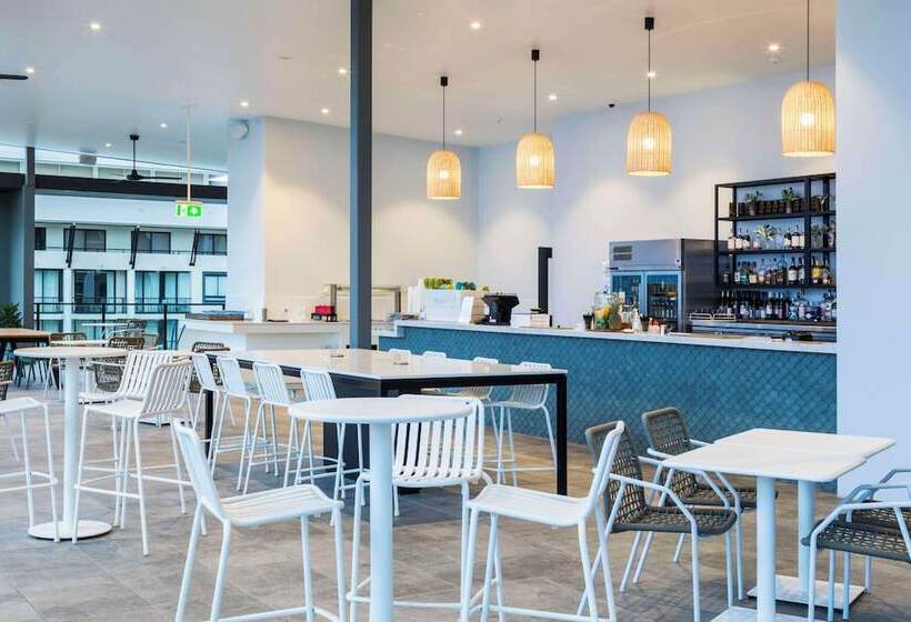 ホテル Oaks Cairns