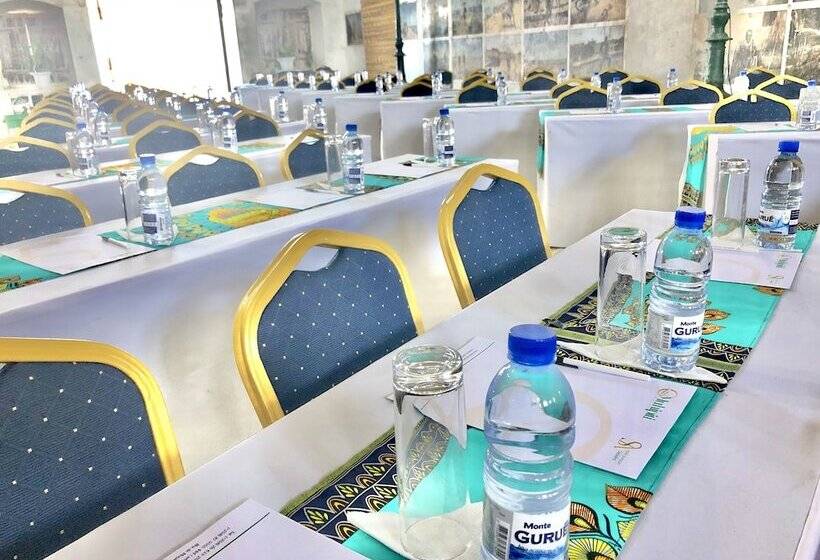 בית מלון כפרי Omuhipiti