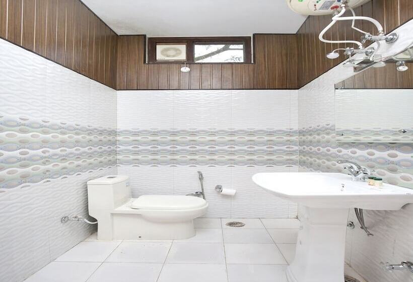 فندق Oyo 17174 Home Modern 2bhk Kumarhatti