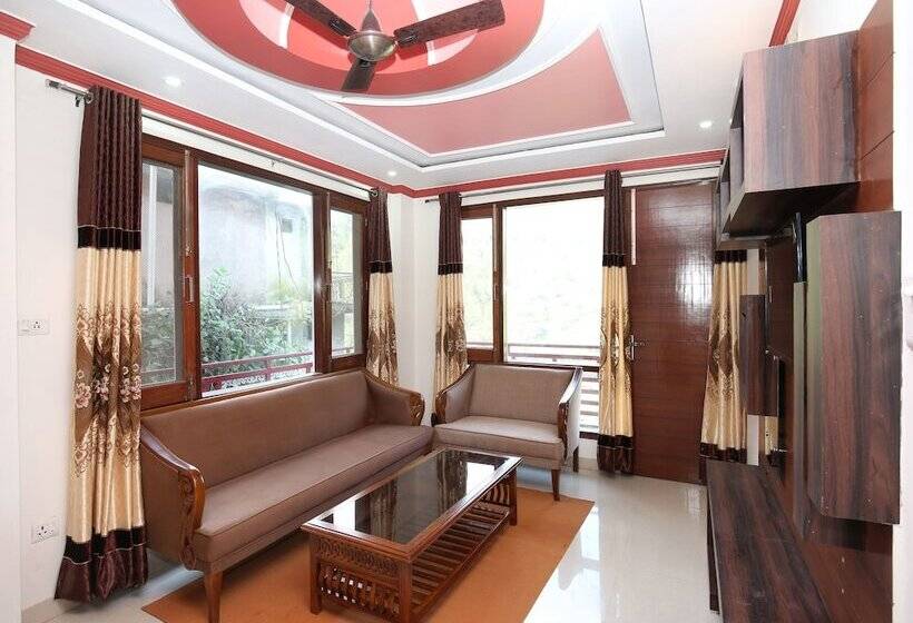 فندق Oyo 17174 Home Modern 2bhk Kumarhatti