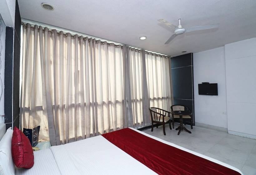 호텔 Pandav Inn By Oyo Rooms
