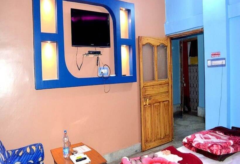 Отель Royal Residency