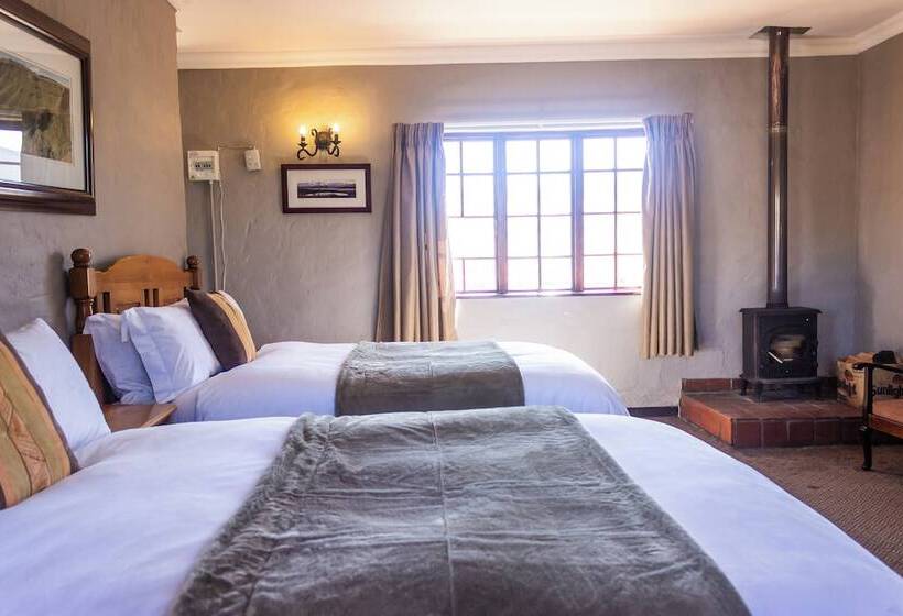 בית מלון כפרי Sani Mountain Escape