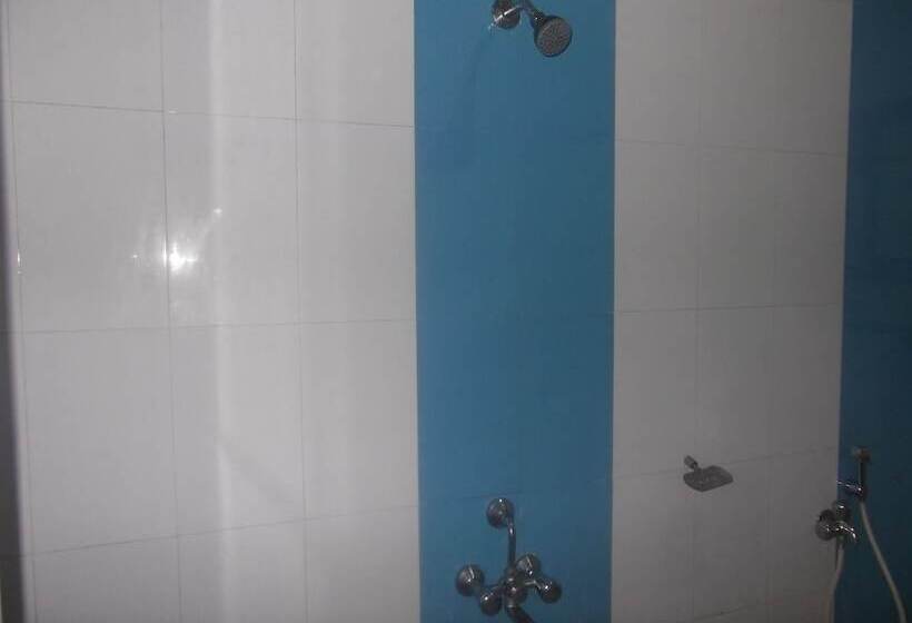 בית מלון כפרי Shivalin