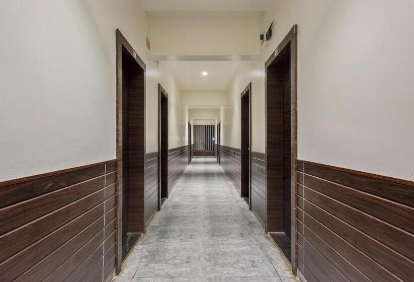 فندق O Siddhivinayak Grand