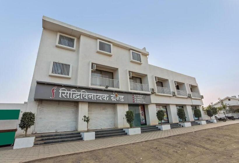 فندق O Siddhivinayak Grand