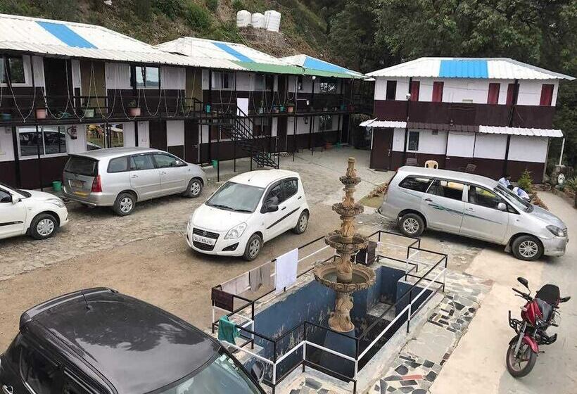 ホテル Snow View Huts