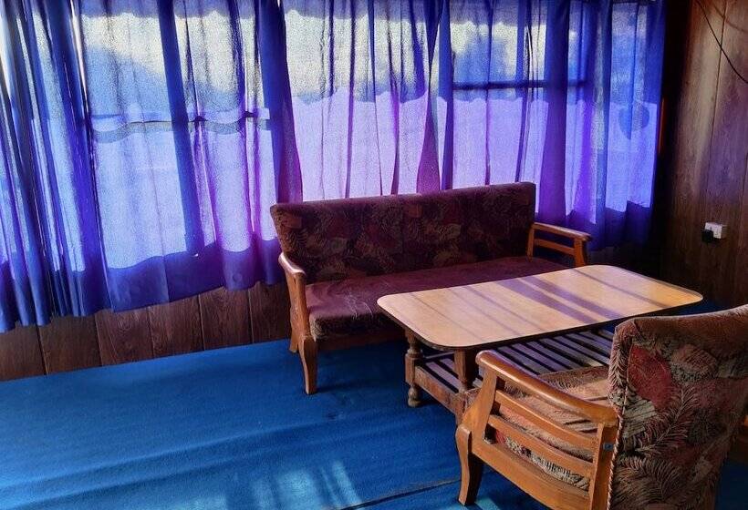 호텔 Snow View Huts