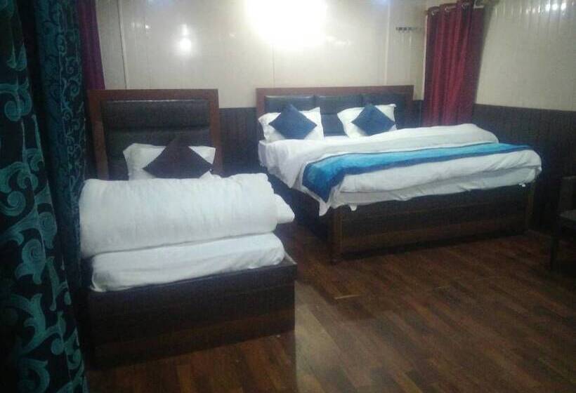 ホテル Snow View Huts