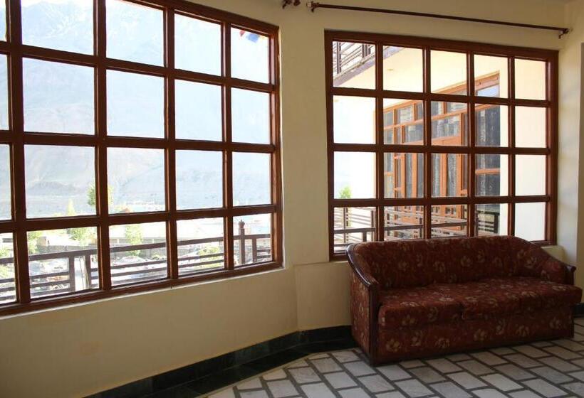 호텔 Spiti Heritage