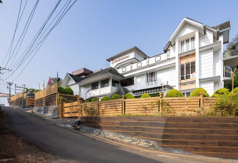 酒店 Star Emirates Luxury Resort And Spa, Munnar