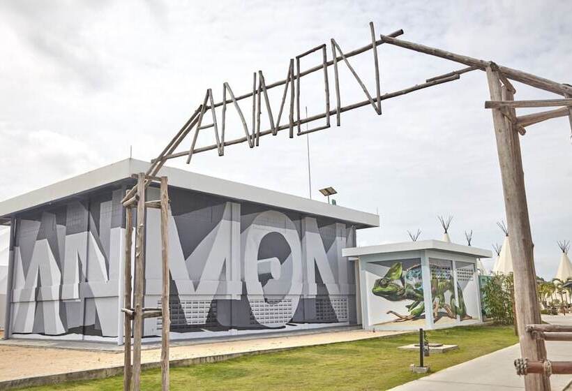 ホテル The Anmon Resort Bintan