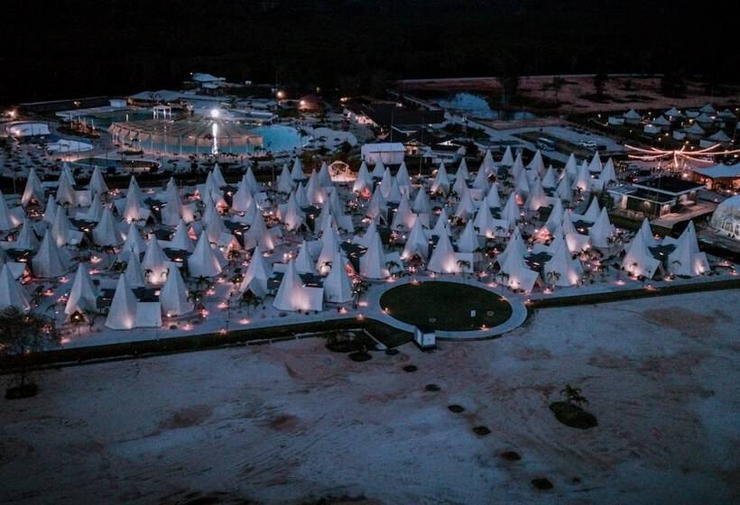 ホテル The Anmon Resort Bintan