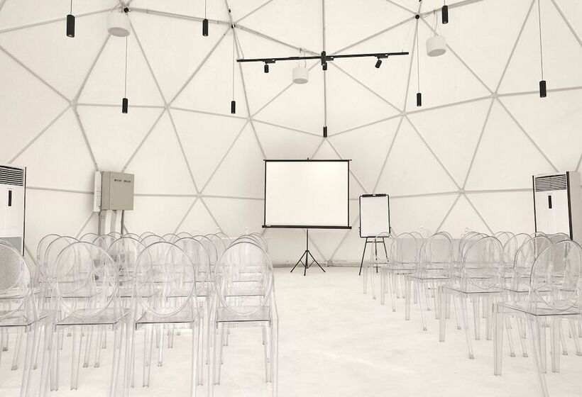 ホテル The Anmon Resort Bintan