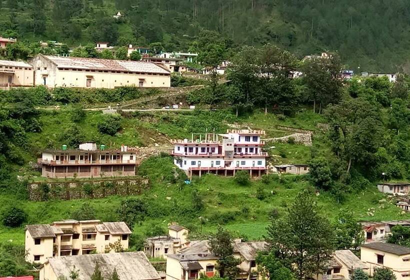 בית מלון כפרי The Devdwar Yoga Resort, Uttarkashi