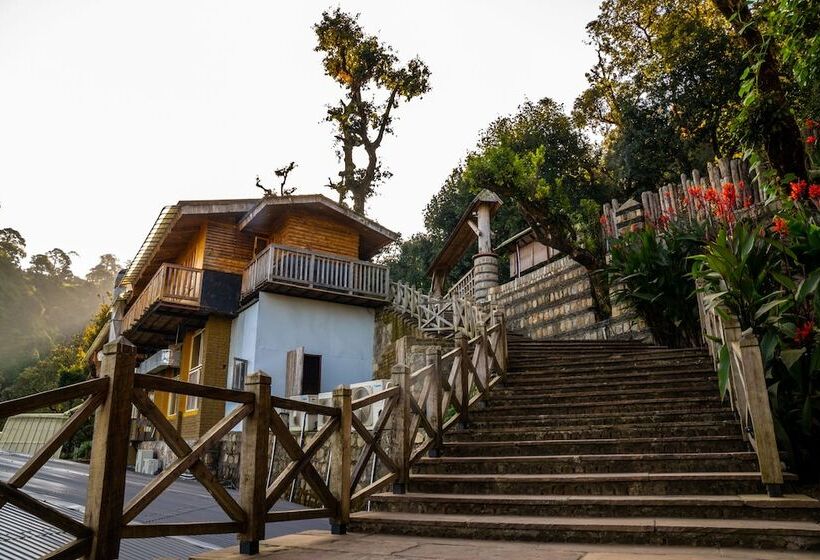 Отель The Peru Resort By Xtreeme