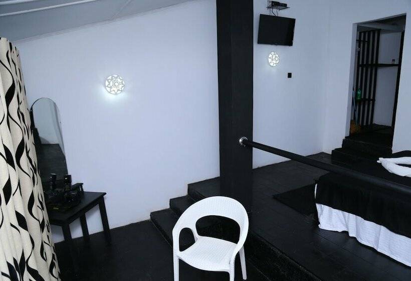 فندق Tulip Of Ceylon